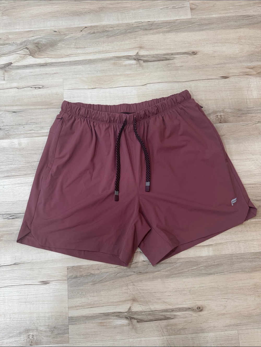 Mens Fabletics 5 inch The One Short Lined sz. L